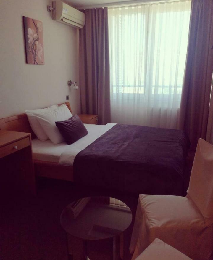 Hotel Kragujevac Exterior foto